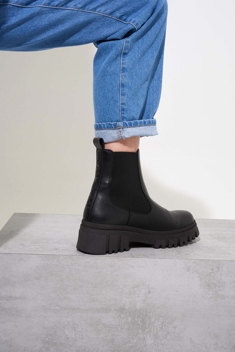 CHUNKY BOOT